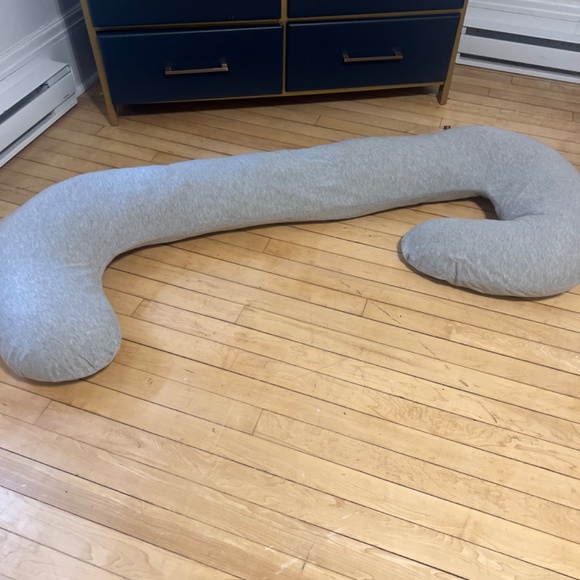 ❤️SOLD❤️Leachco pregnancy body  pillow - Picture 3 of 4